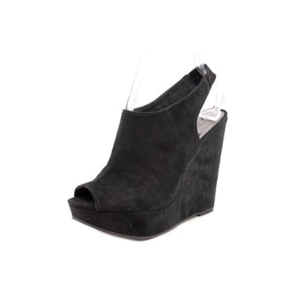 Carlos Santana Size 7.5M Black wedge. SEXY AF🧖‍♀️